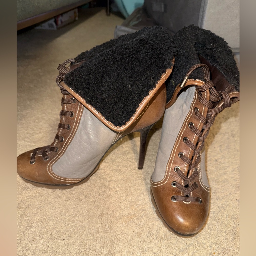 BCBG MAXAZRIA Women's Lace-Up Heeled Boots
